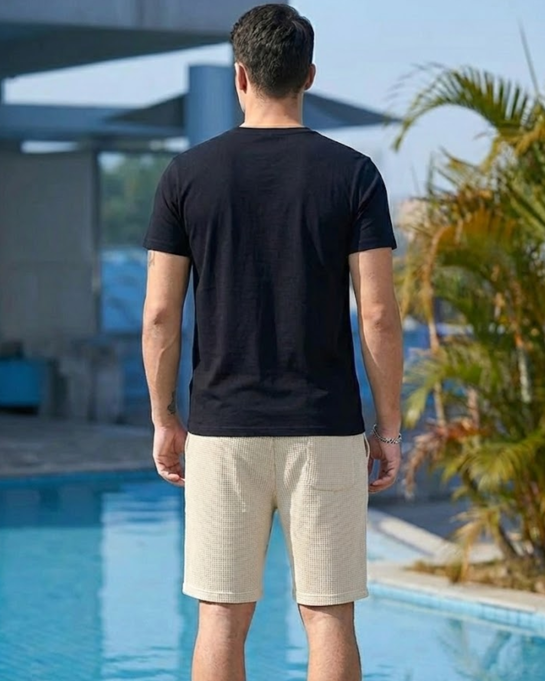 Stylish Men’s Casual Shorts – Lightweight textured Fabric, White Color